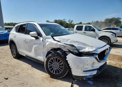 2021 Mazda Cx-5 Touring z USA, uszkodzony, nr VIN JM3KFACM9M0418579